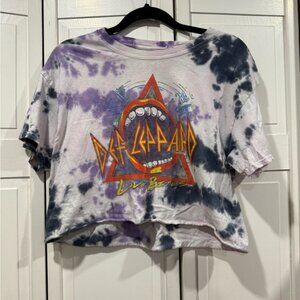 Def Leppard cropped tie dye tee size medium